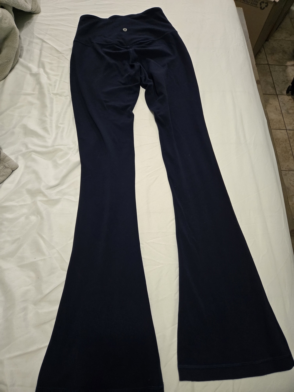 lululemon athletica Women's Navy Flare  Pants High-Rise